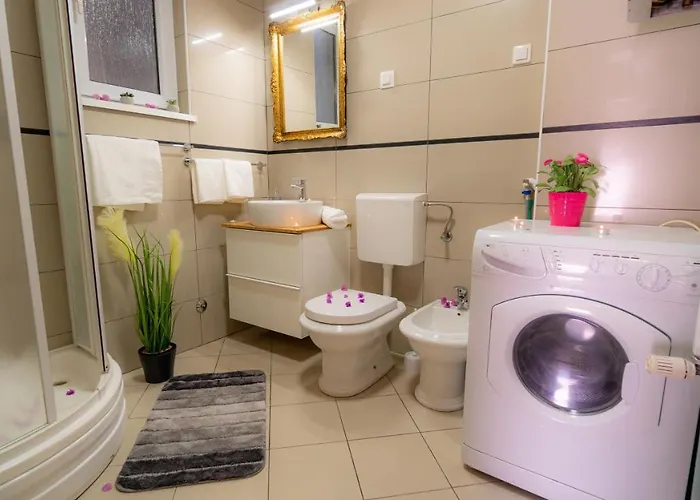 Διαμέρισμα 1st Floorc Πούλα